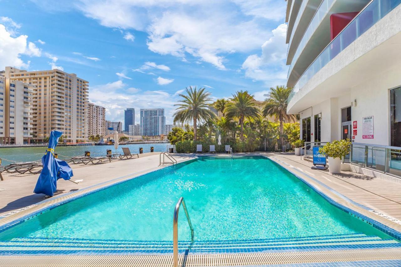 הלנדל ביץ' Beachwalk Resort Ph - Dream-Sky Mansion 3Dbr And 3Ba Luxury Penthouse מראה חיצוני תמונה