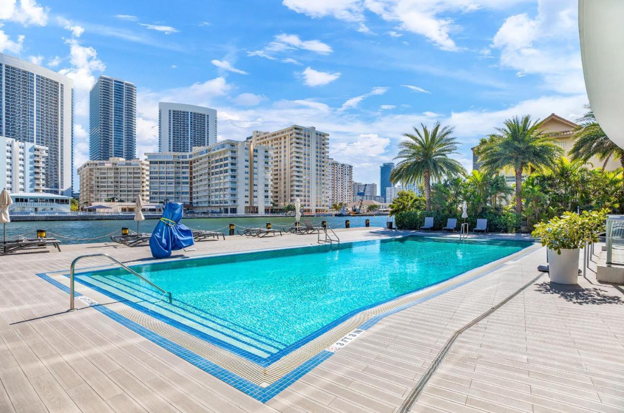 הלנדל ביץ' Beachwalk Resort Ph - Dream-Sky Mansion 3Dbr And 3Ba Luxury Penthouse מראה חיצוני תמונה