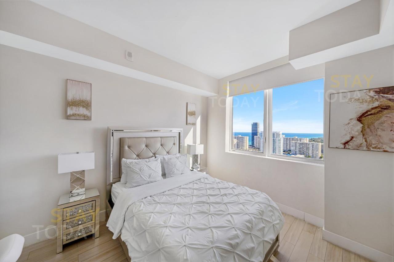 הלנדל ביץ' Beachwalk Resort Ph - Dream-Sky Mansion 3Dbr And 3Ba Luxury Penthouse מראה חיצוני תמונה